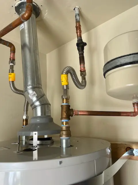 Water heater installation and plumbing repair in Oakwood Terrace